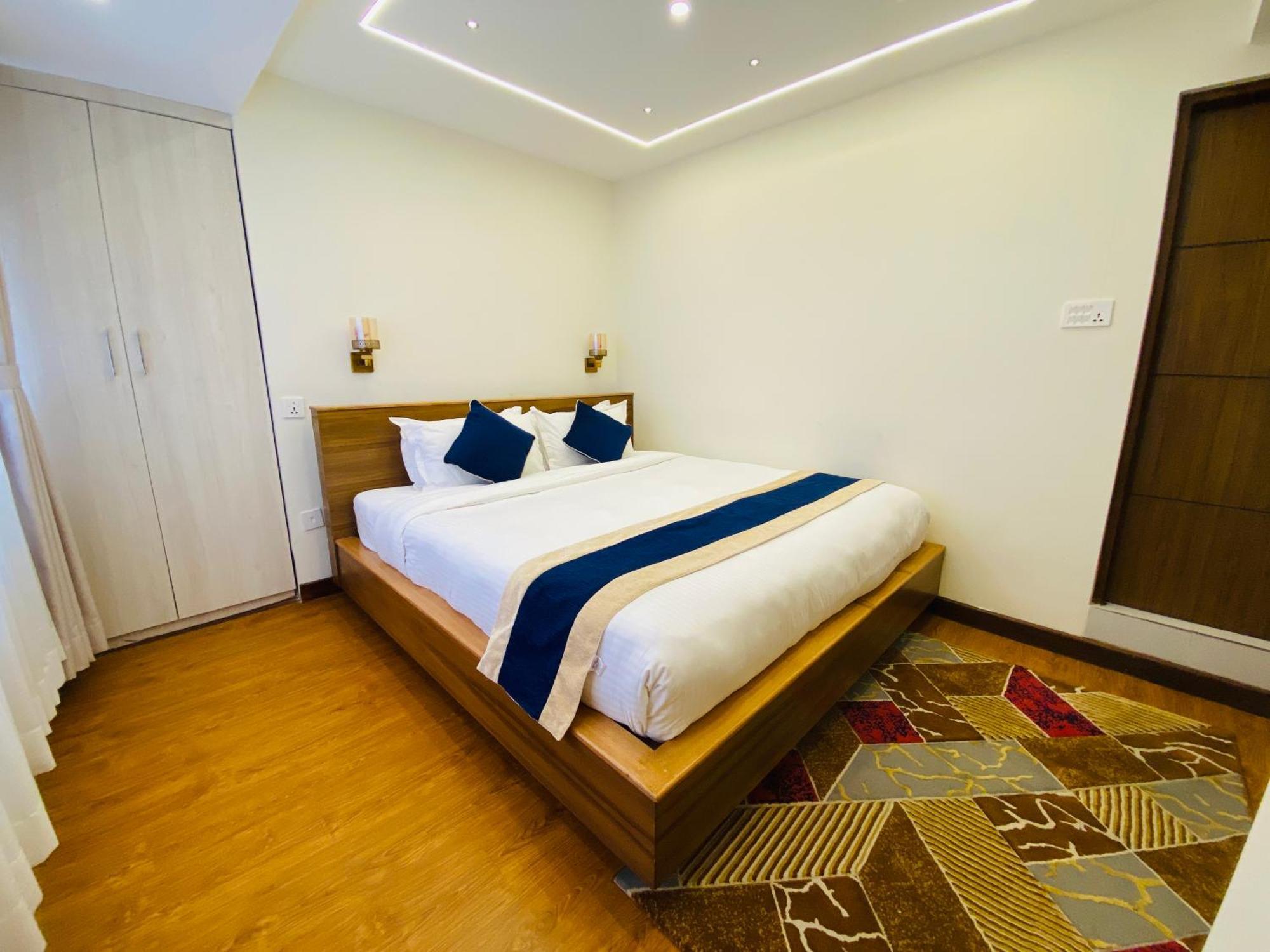 Kathmandu Business Hotel Extérieur photo